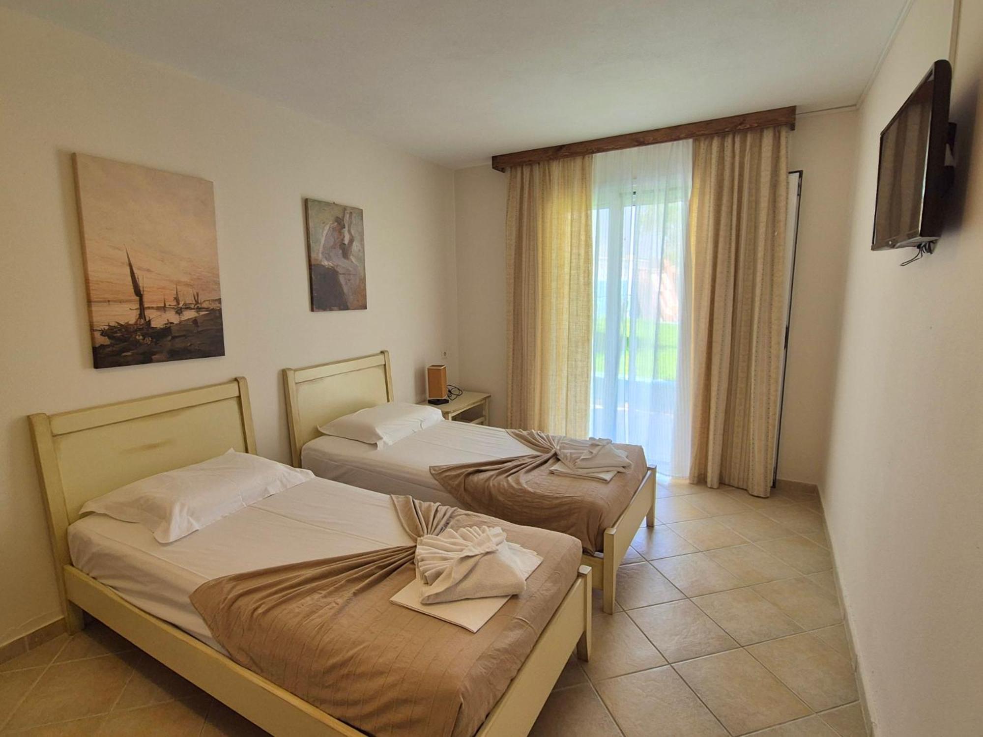Vrachos Beach Hotel Luaran gambar